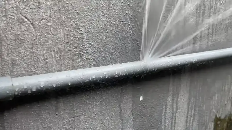 Pinhole copper pipe leak detection in a 1970s Beaverton home with Bull Run soft water corrosion